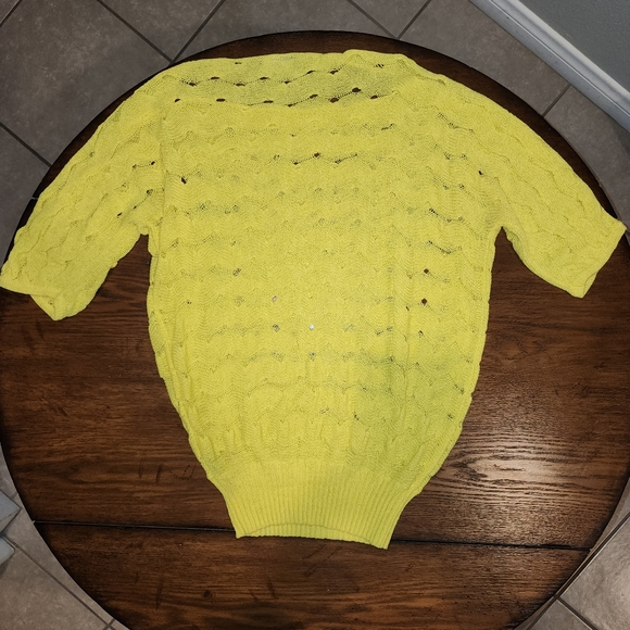 XS Bebe Knit Top - Picture 3 of 3